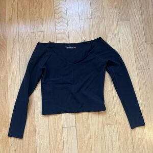 Abercrombie Black Off the Shoulder Long Sleeve M